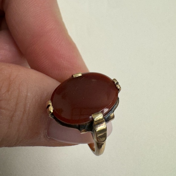 10K yellow gold and carnelian gemstone ring - Picture 8 of 13